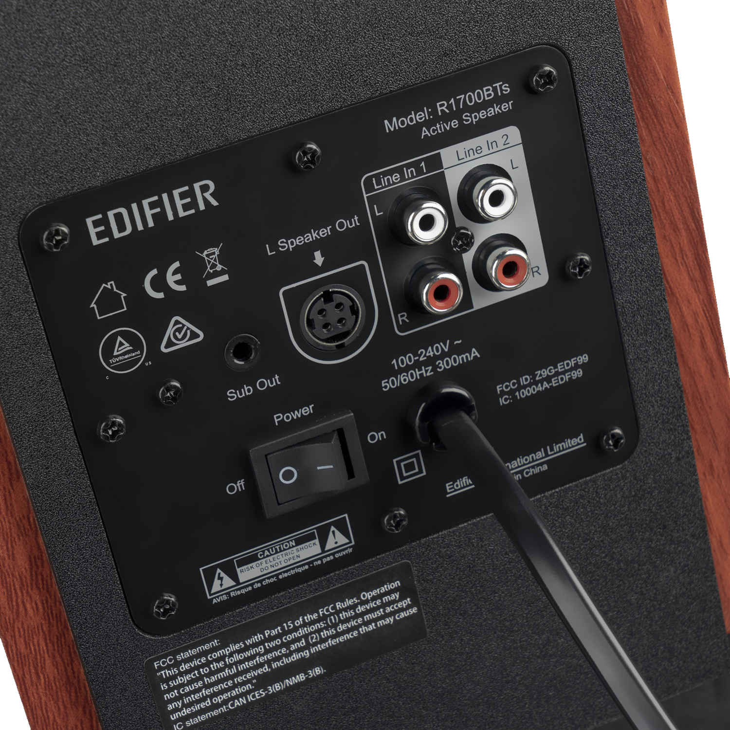 R1700BTs Bluetooth-Regallautsprecher 